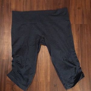 Authentic Lululemon Crop. Navy. Size 10.